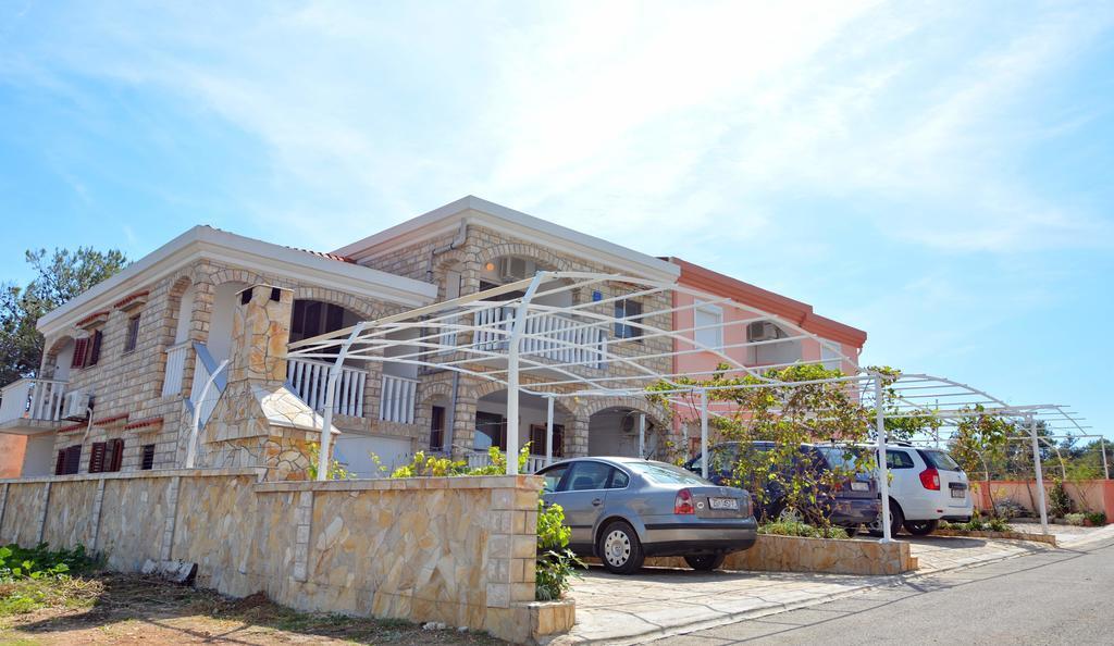 Apartments Joza Vir Exterior foto